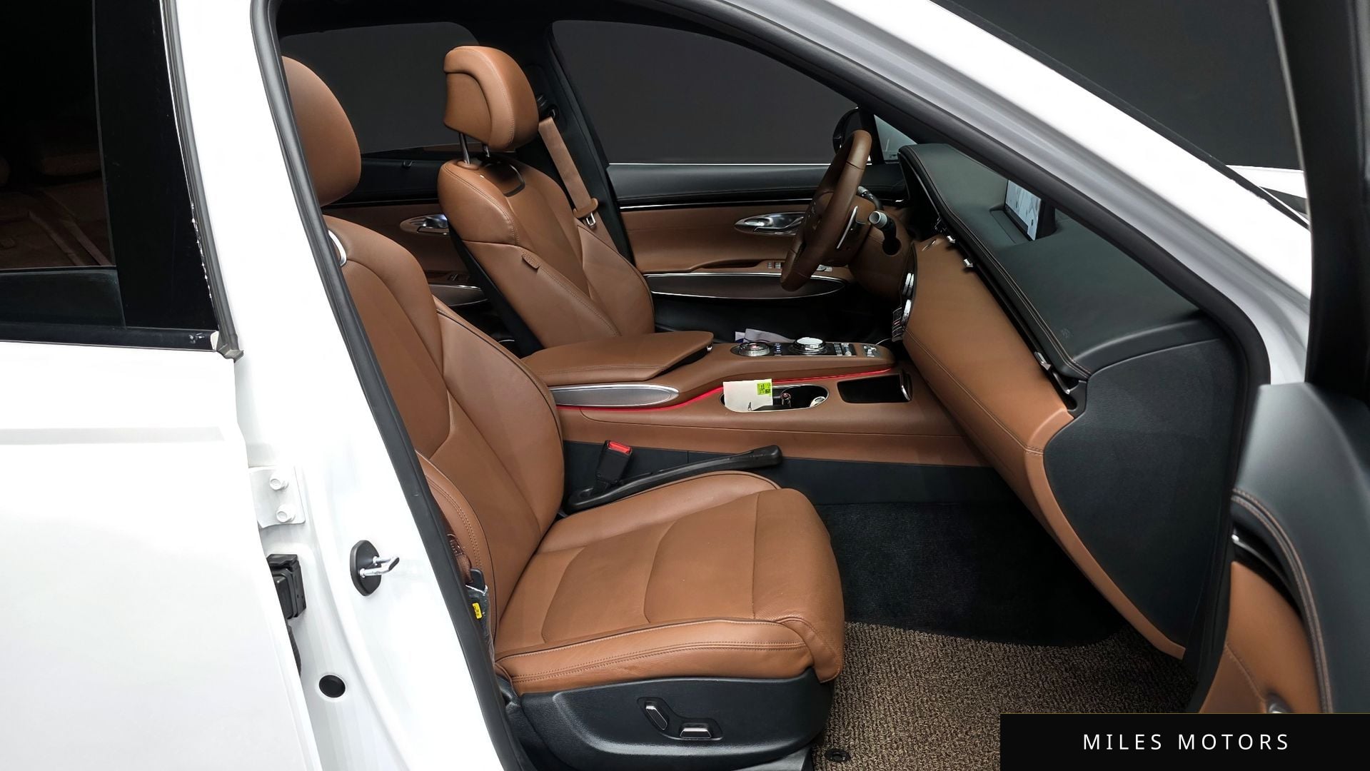 Genesis GV70 2023 — миниатюра 11