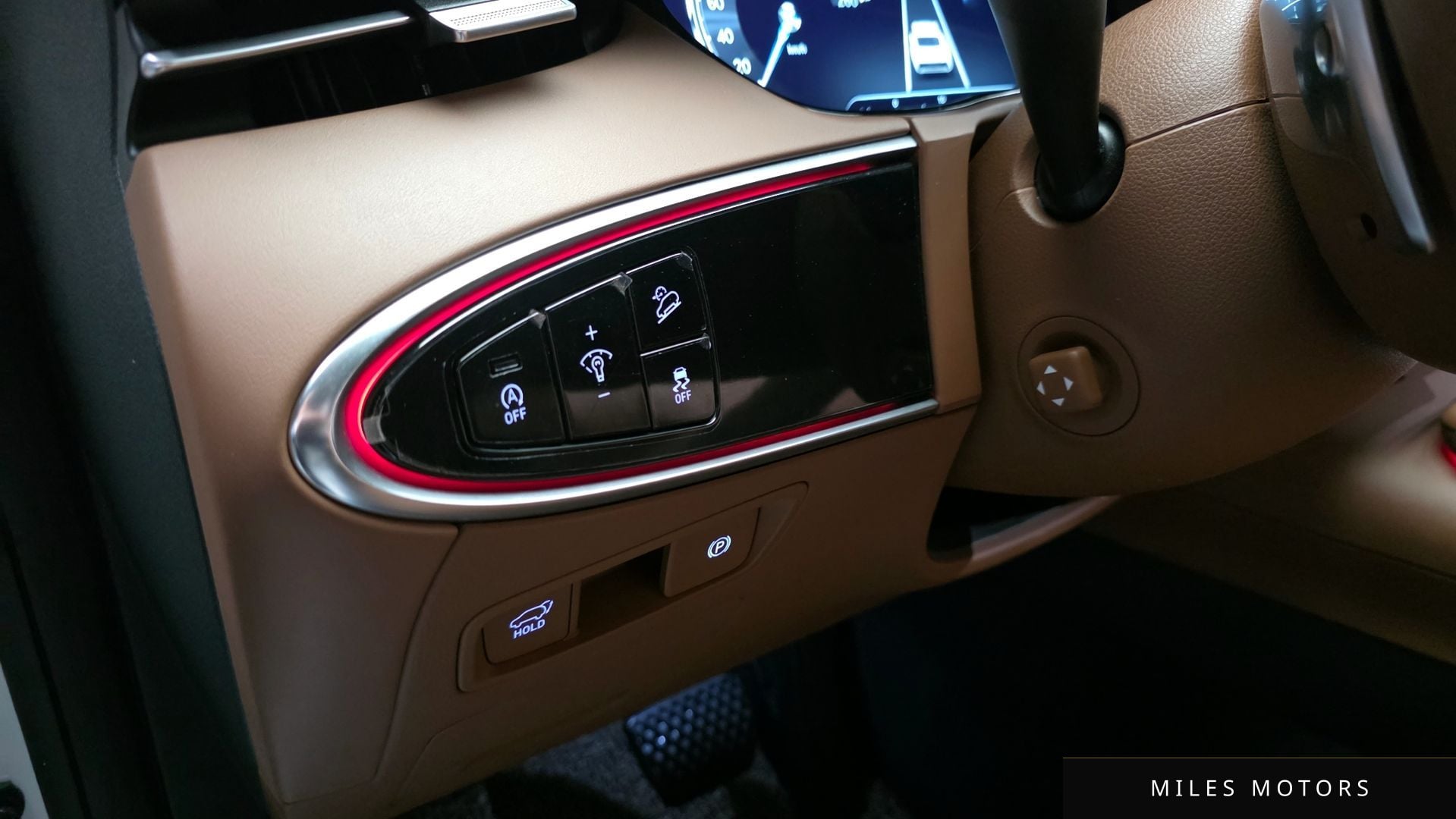 Genesis GV70 2023 — миниатюра 17