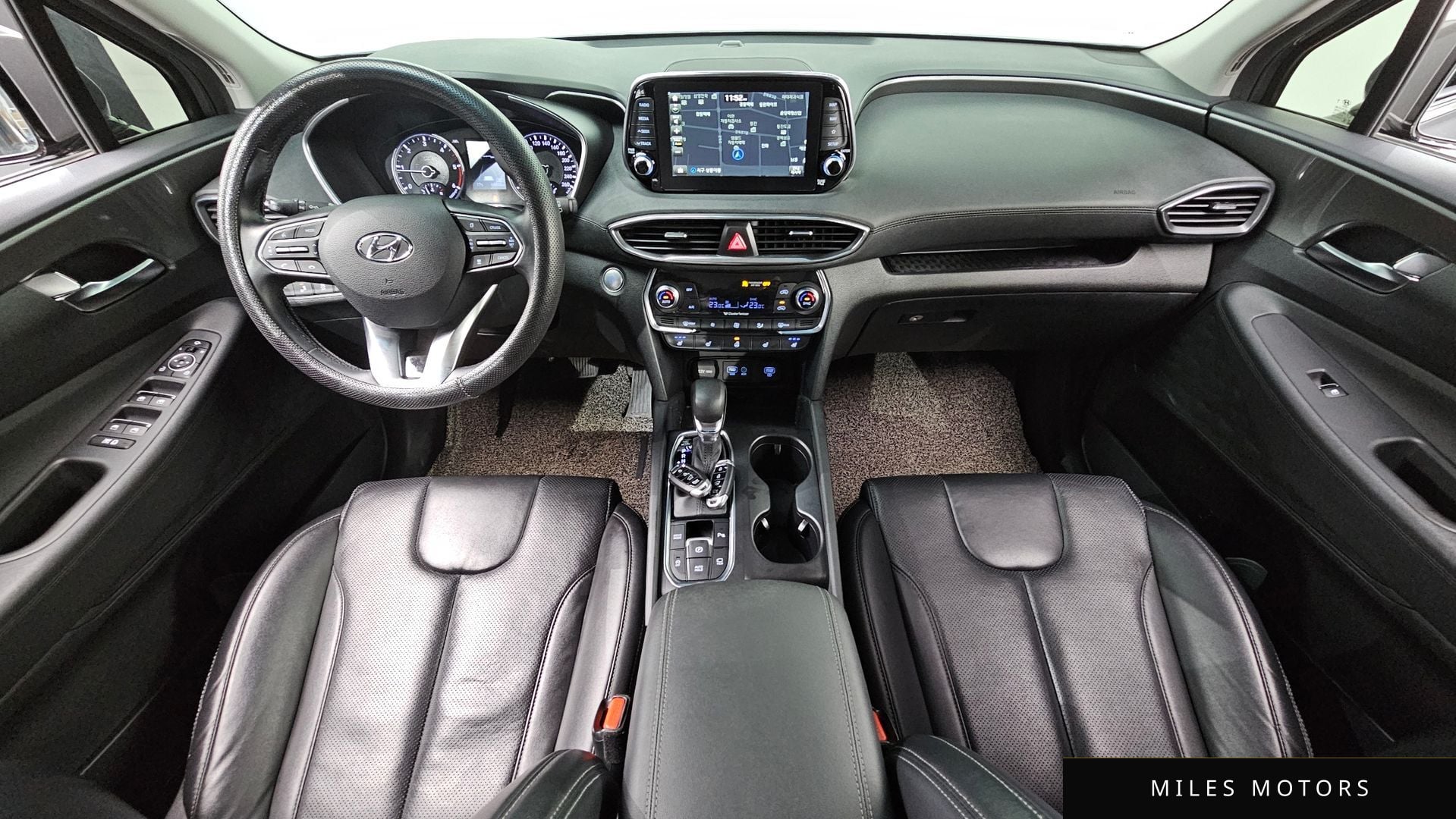 Hyundai Santafe 2019 — миниатюра 7