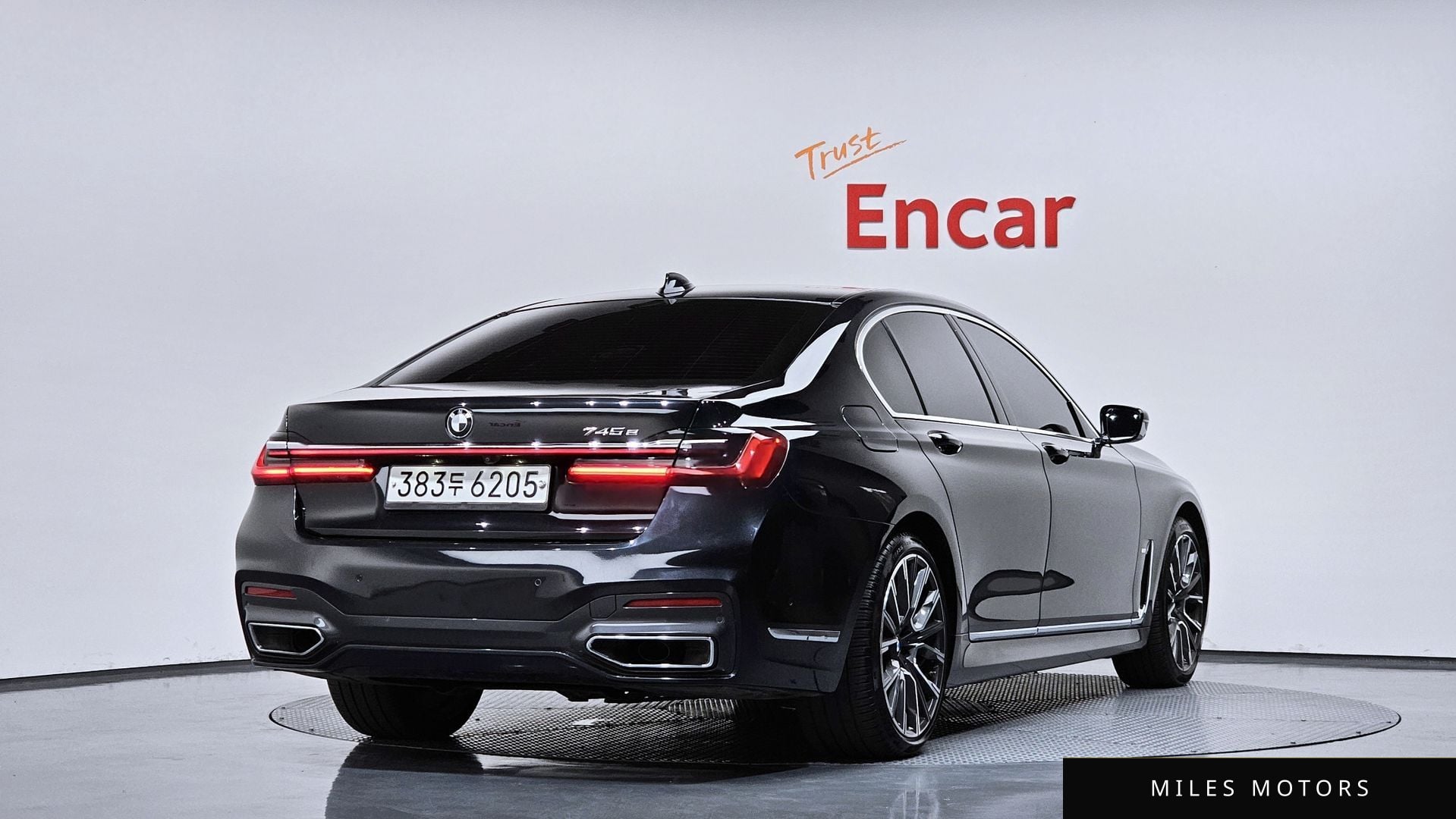 BMW 7 Series (G11) 2020 — миниатюра 2