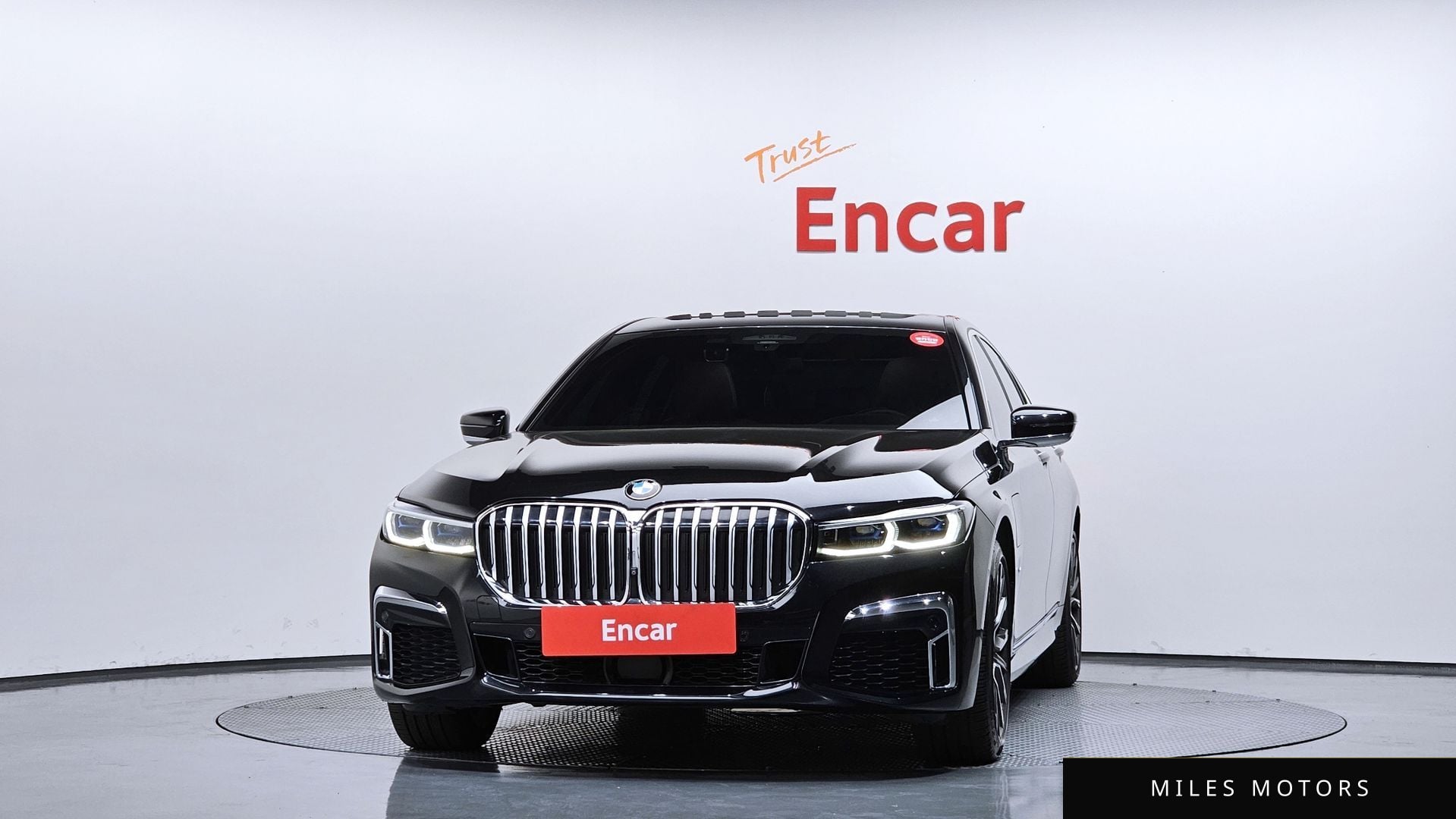 BMW 7 Series (G11) 2020 — миниатюра 3