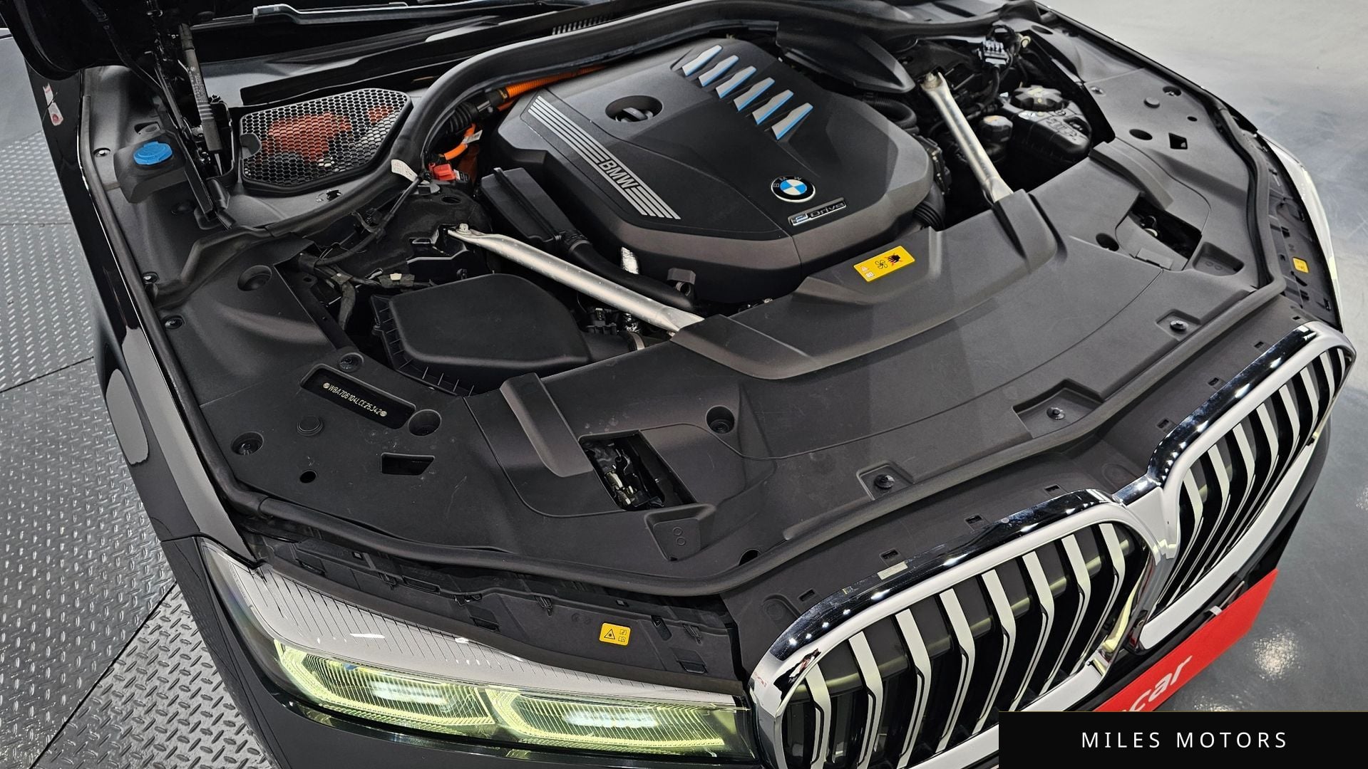 BMW 7 Series (G11) 2020 — миниатюра 6