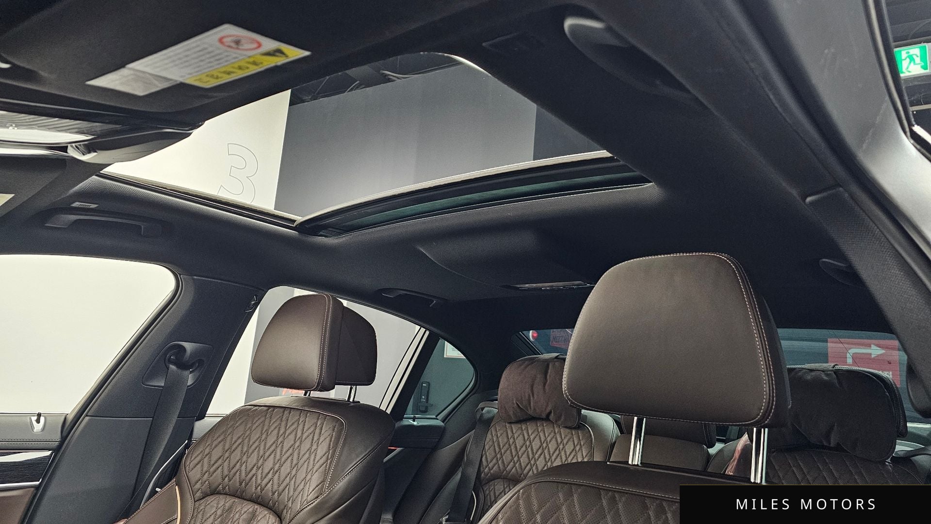 BMW 7 Series (G11) 2020 — миниатюра 19