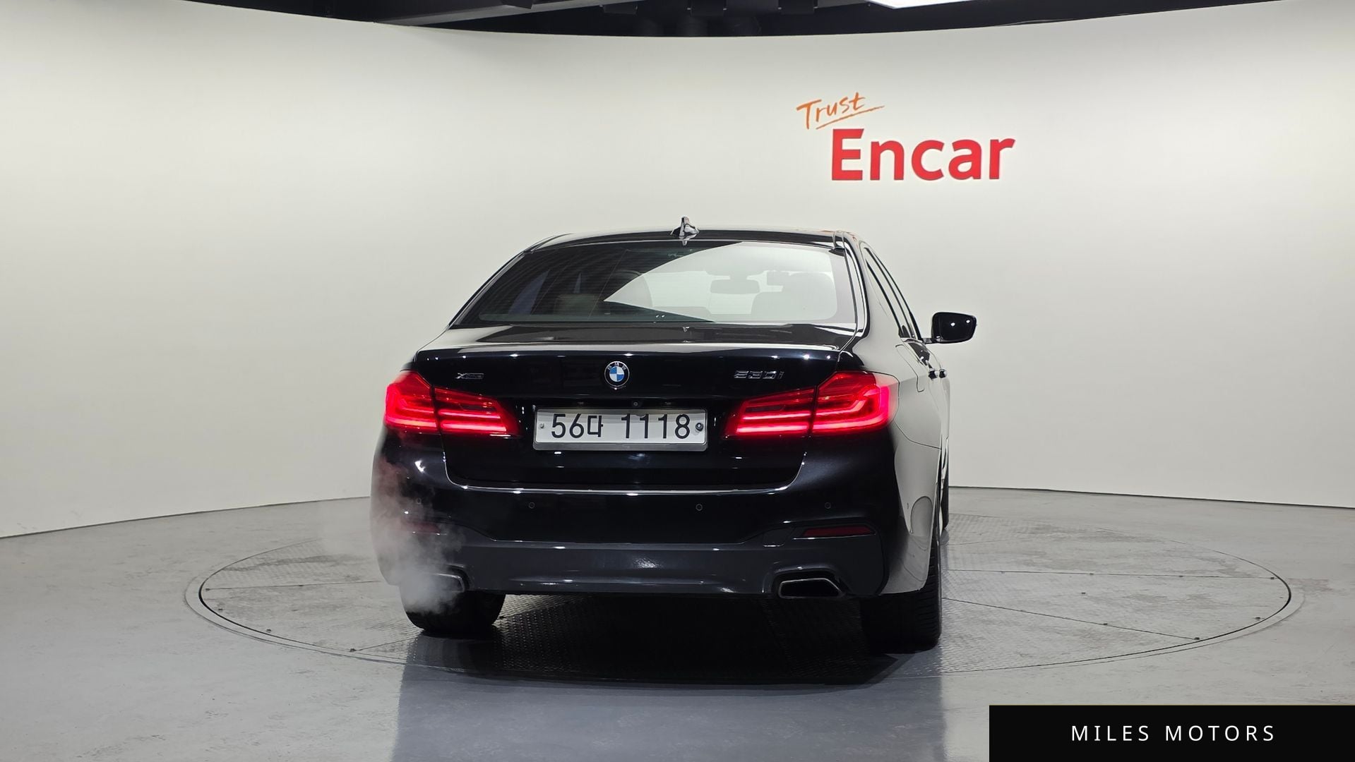 BMW 5 Series (G30) 2017 — миниатюра 4