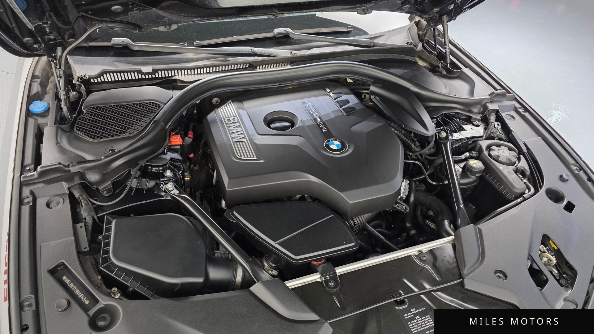 BMW 5 Series (G30) 2017 — миниатюра 6