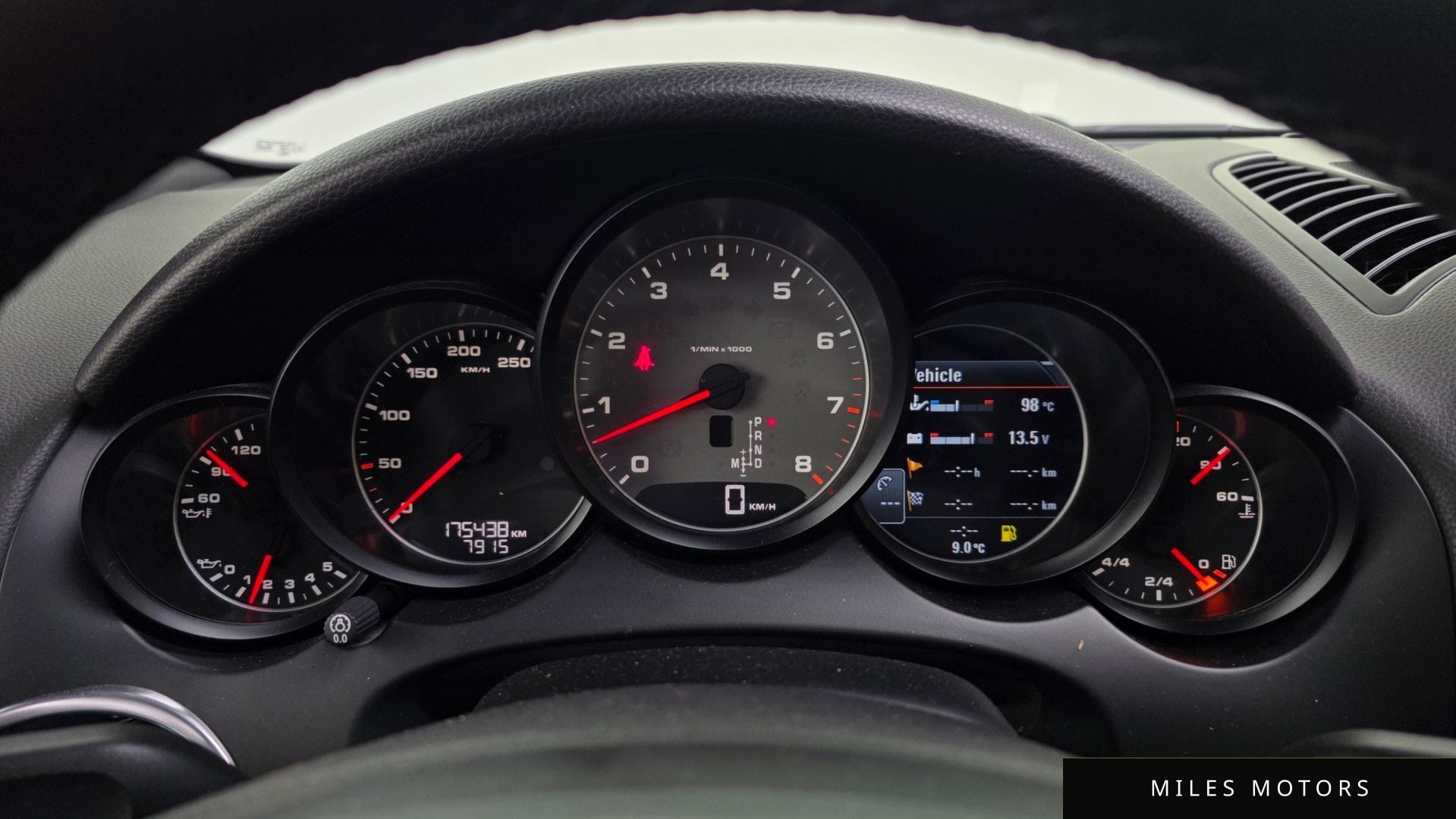 Porsche Cayenne 2011 — миниатюра 8