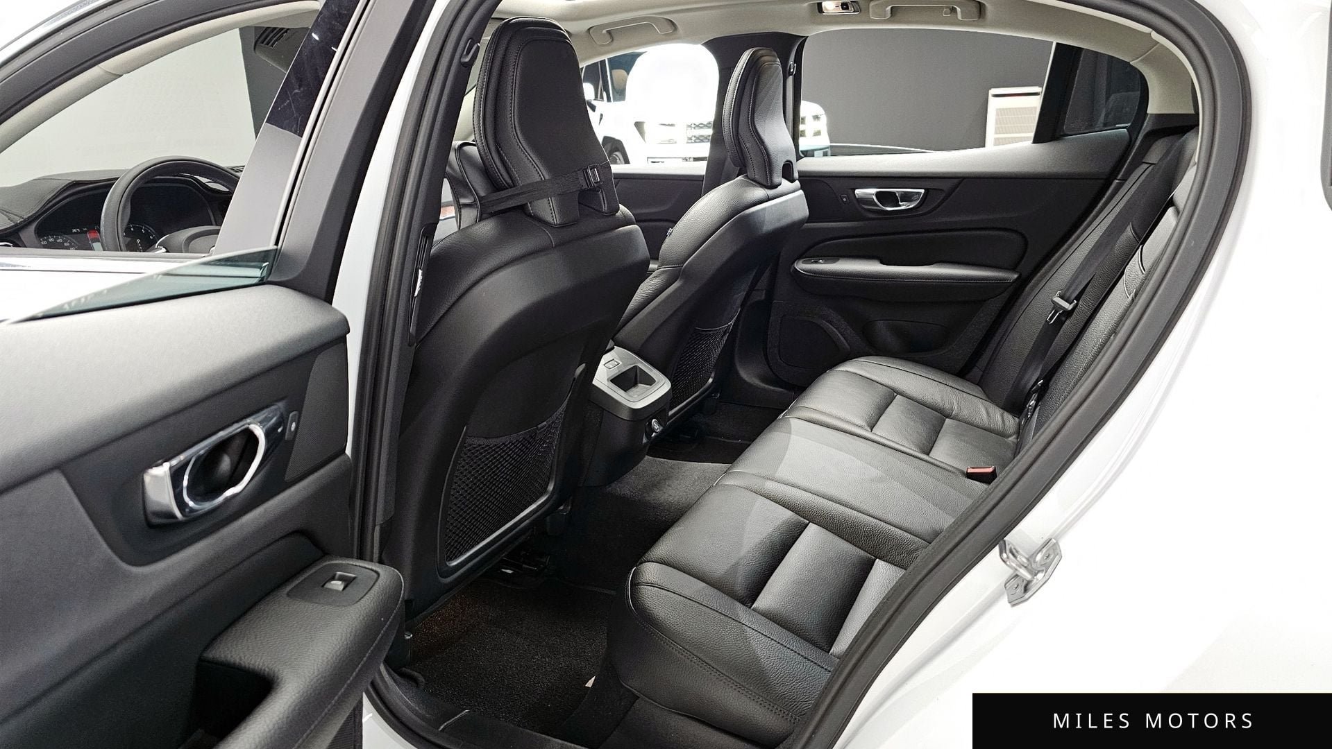 Volvo S60 2020 — миниатюра 10