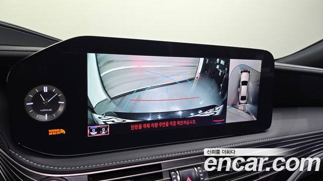 Лексус LS500h 2021 — миниатюра 14