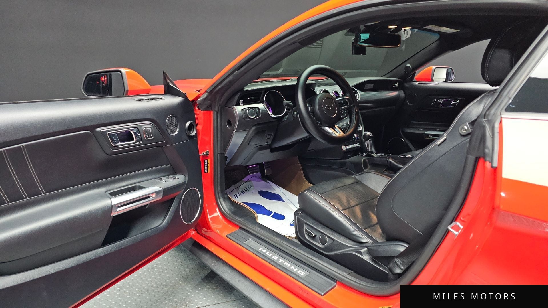 Ford Mustang 2017 — миниатюра 11