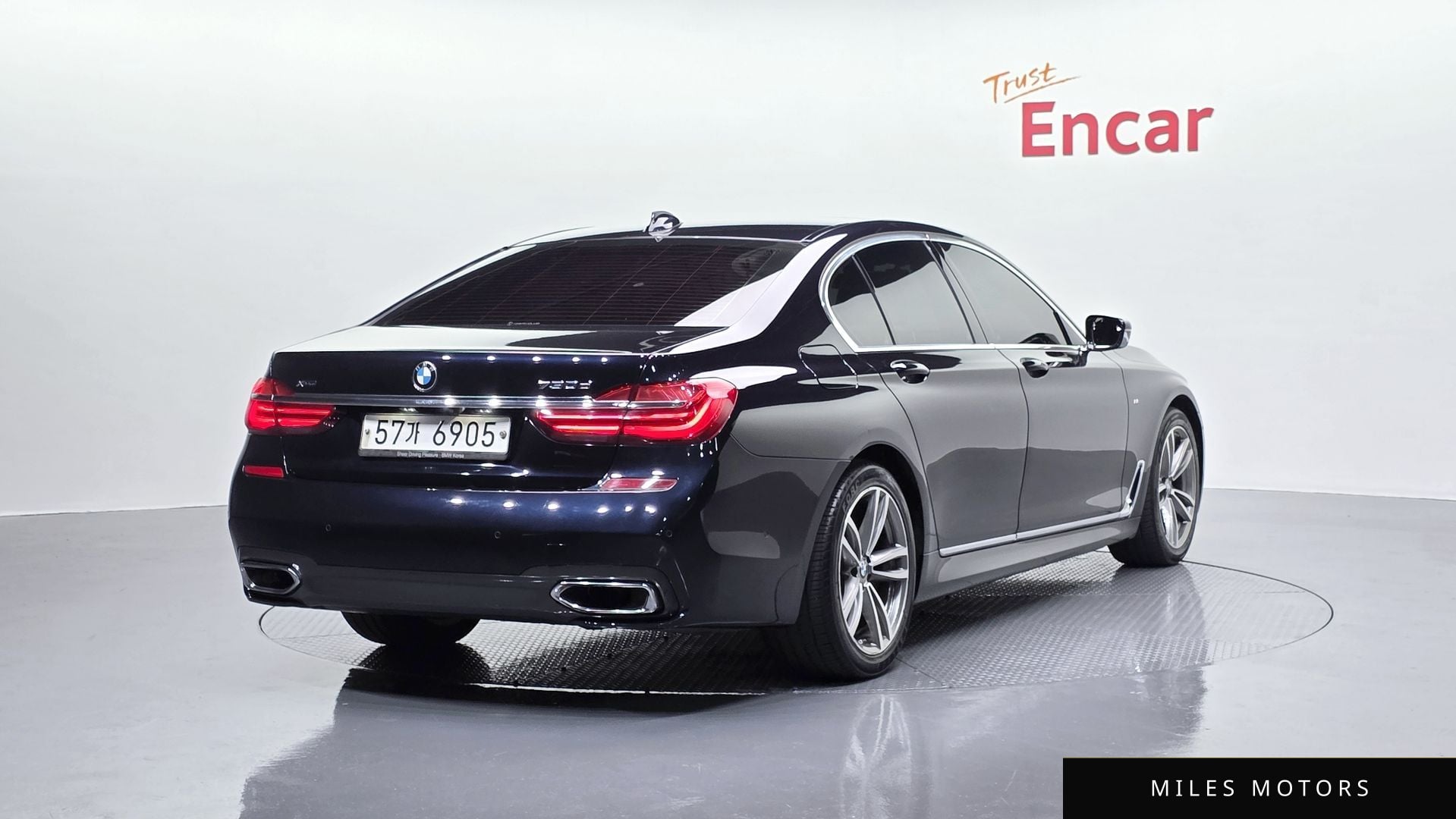 BMW 7 Series (G11) 2018 — миниатюра 2
