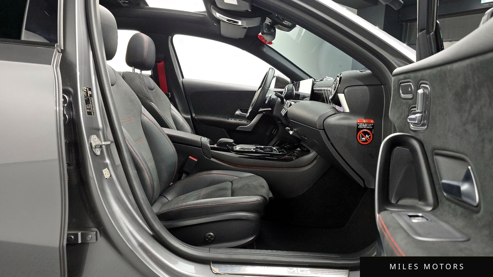 Mercedes-Benz A-Class W177 2021 — миниатюра 11