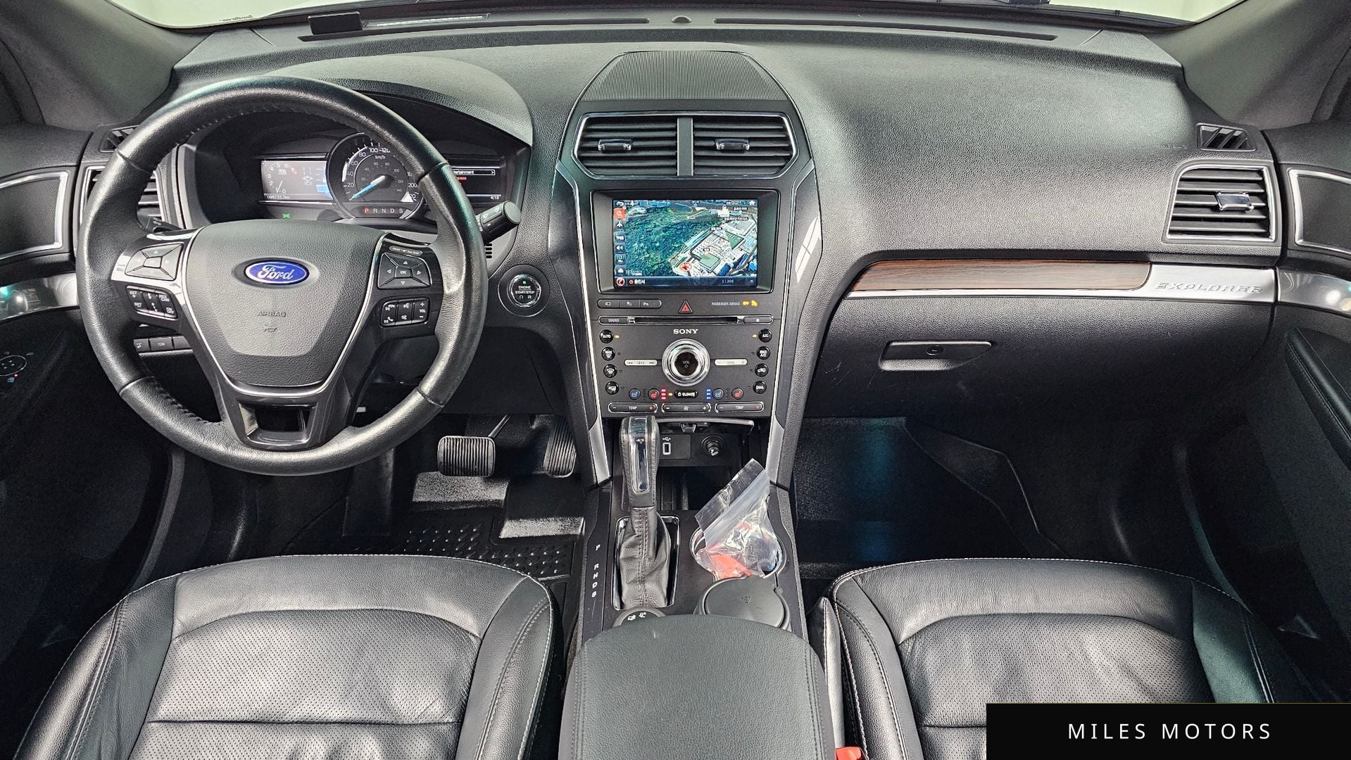 Ford Explorer 2017 — миниатюра 7