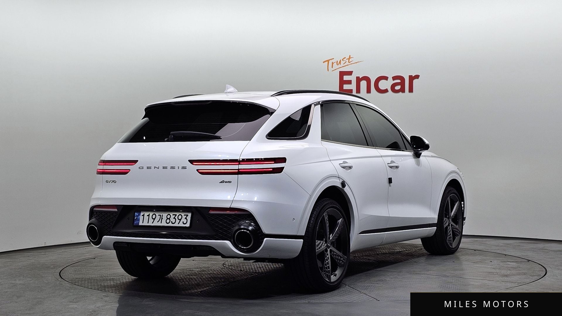 Genesis GV70 2023 — миниатюра 2