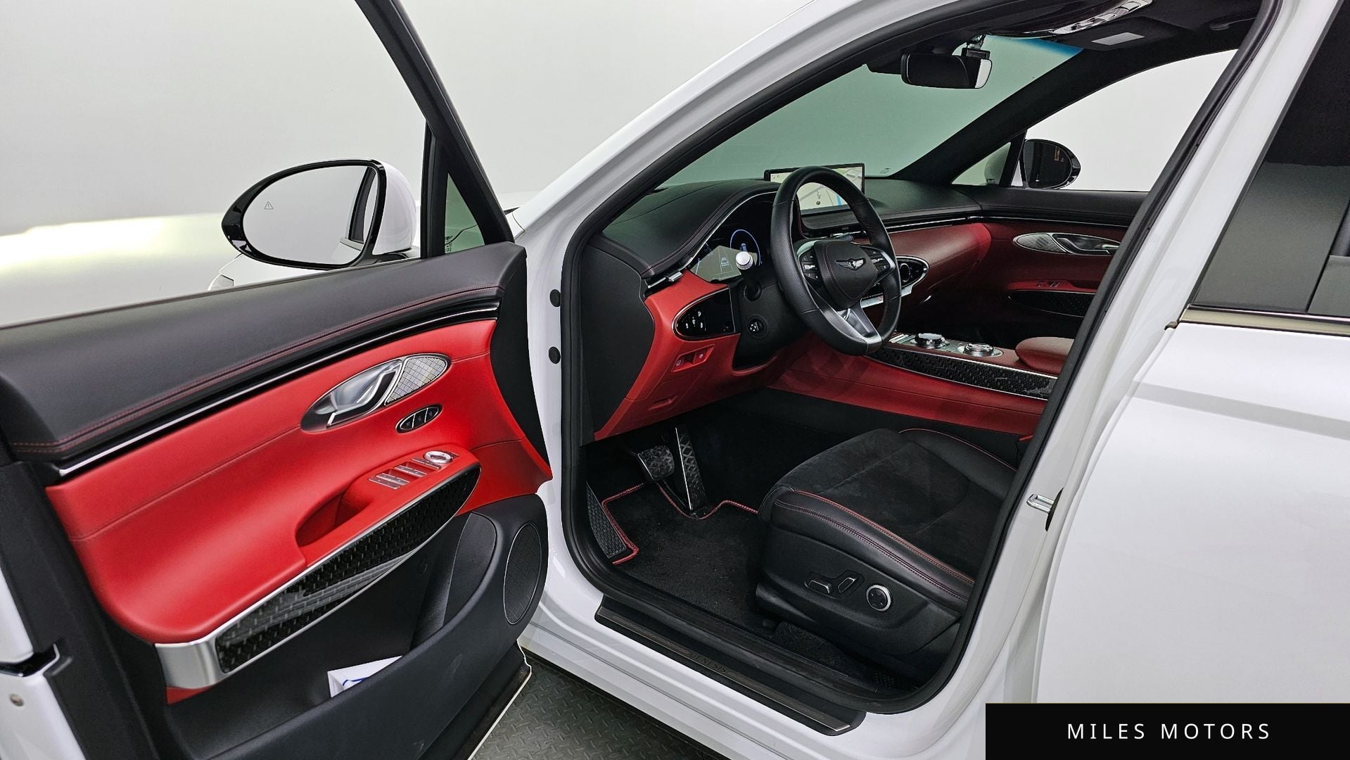 Genesis GV70 2023 — миниатюра 10