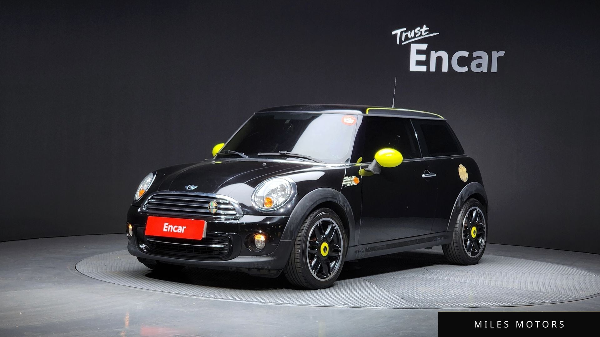 MINI Cooper 2013 — фото 1 из 12