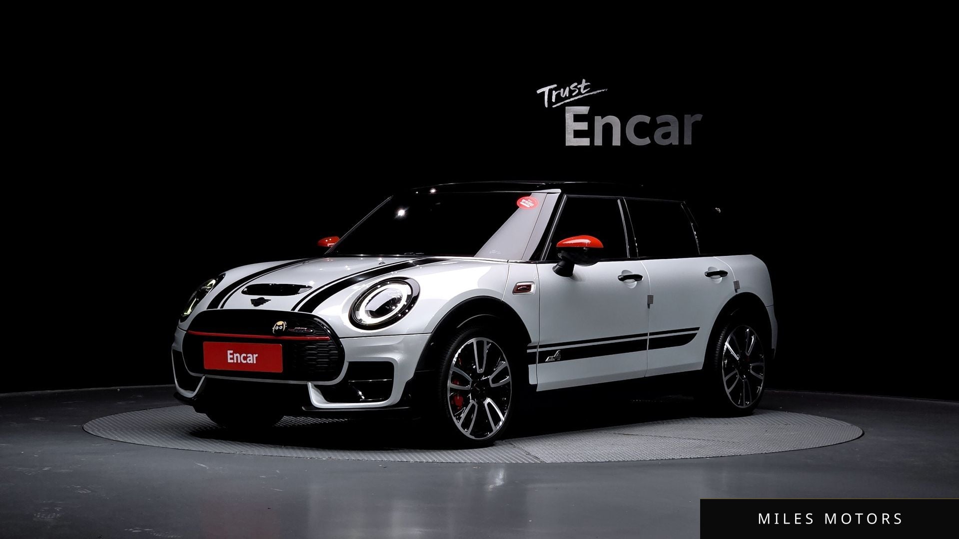 MINI Clubman 2022 — фото 1 из 12