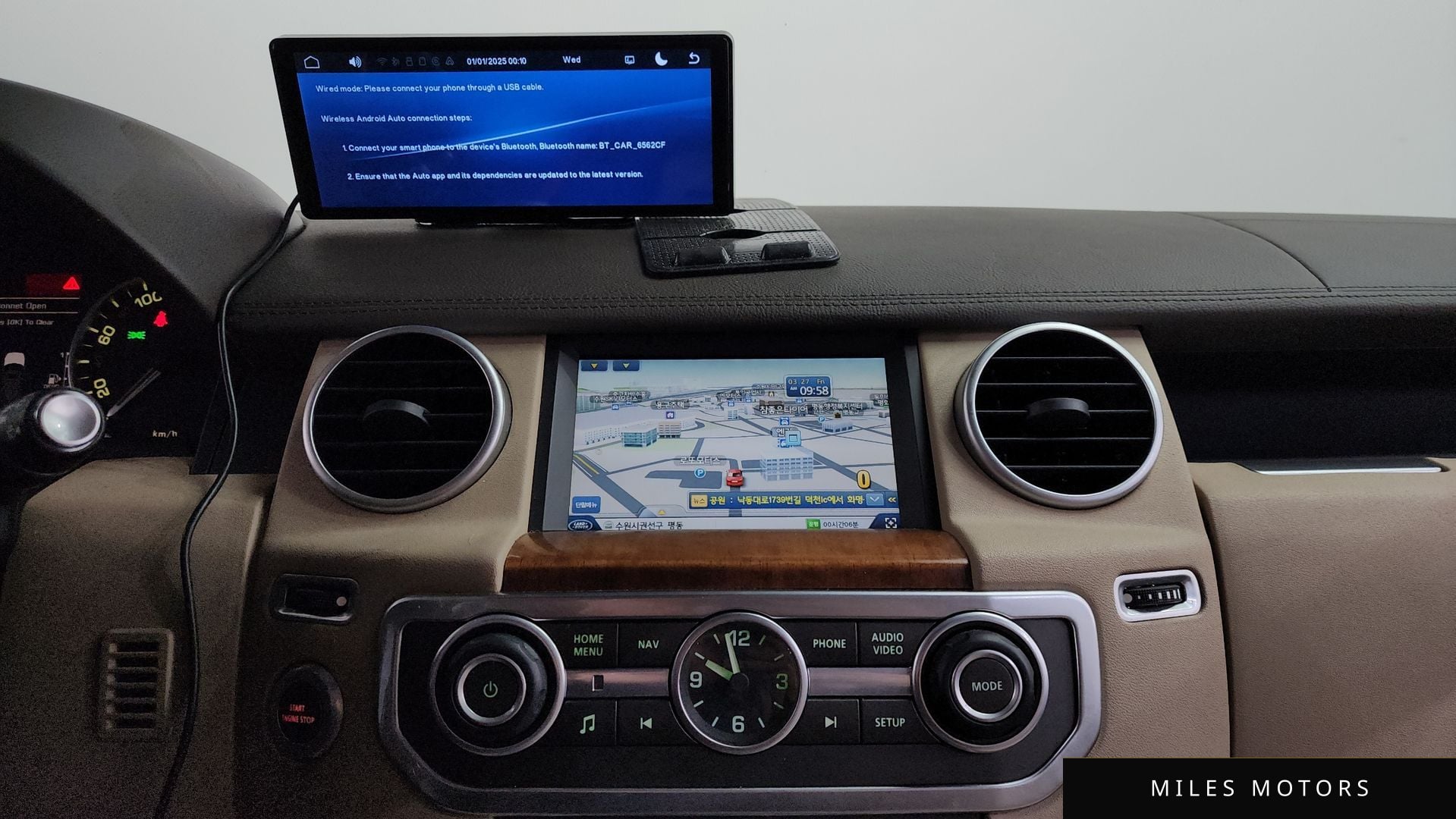 Land Rover Discovery 2016 — миниатюра 14