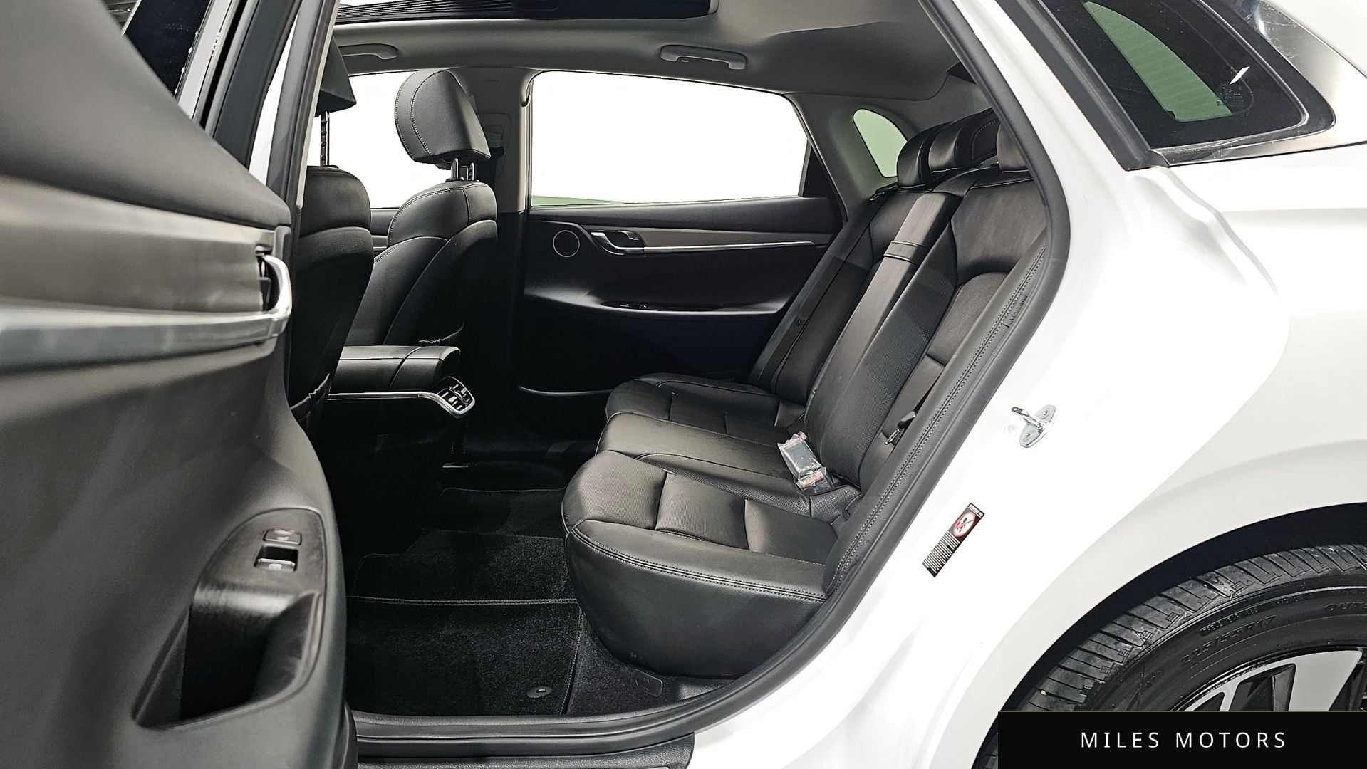 Hyundai Grandeur 2022 — миниатюра 12