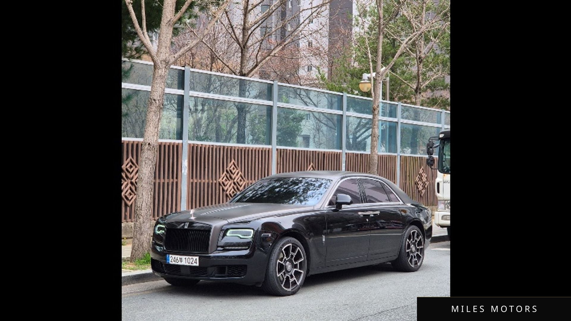 Rolls-Royce Ghost 2018 — миниатюра 4