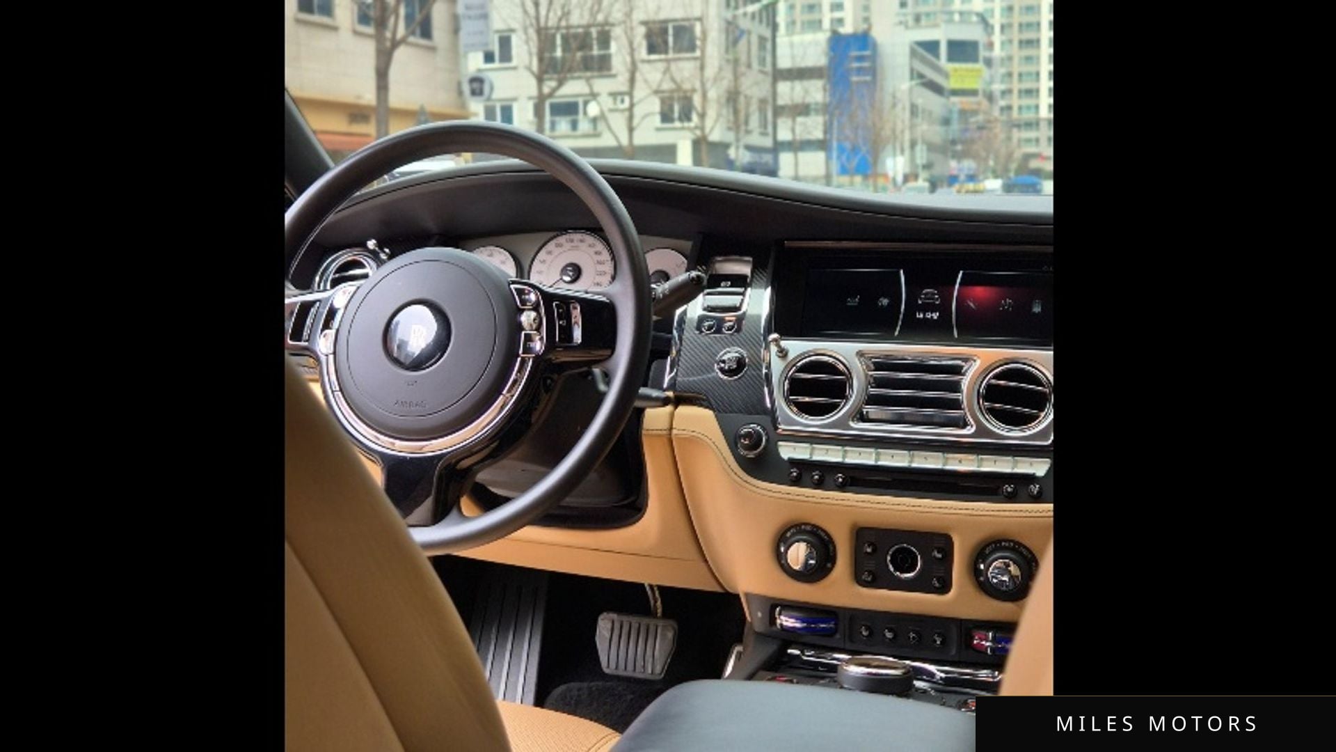 Rolls-Royce Ghost 2018 — миниатюра 6