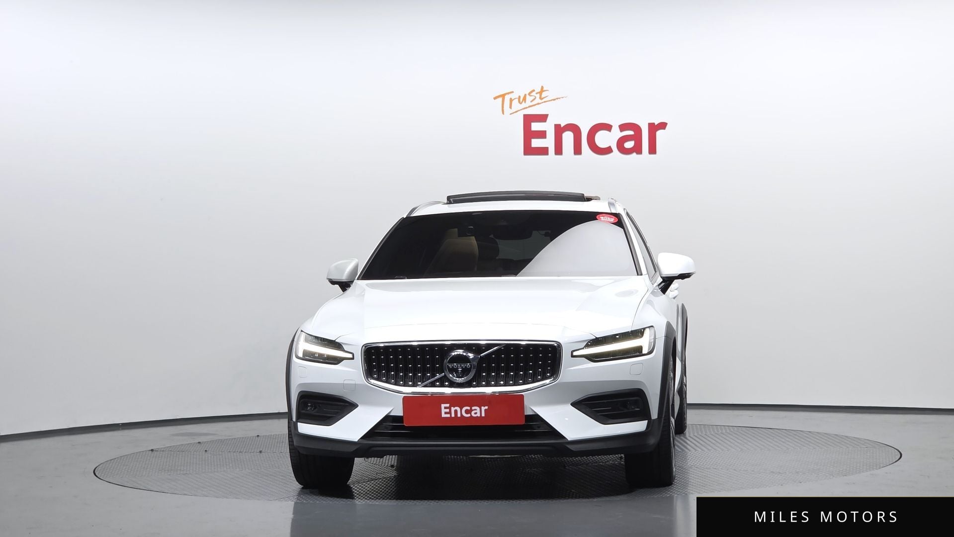 Volvo V60 크로스컨트리 2021 — миниатюра 3