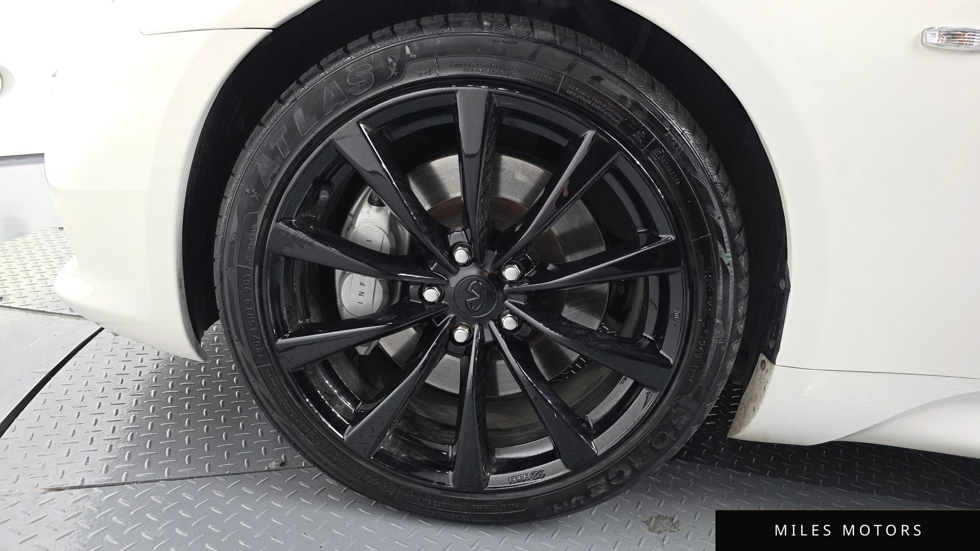 Infiniti G37 2010 — миниатюра 5