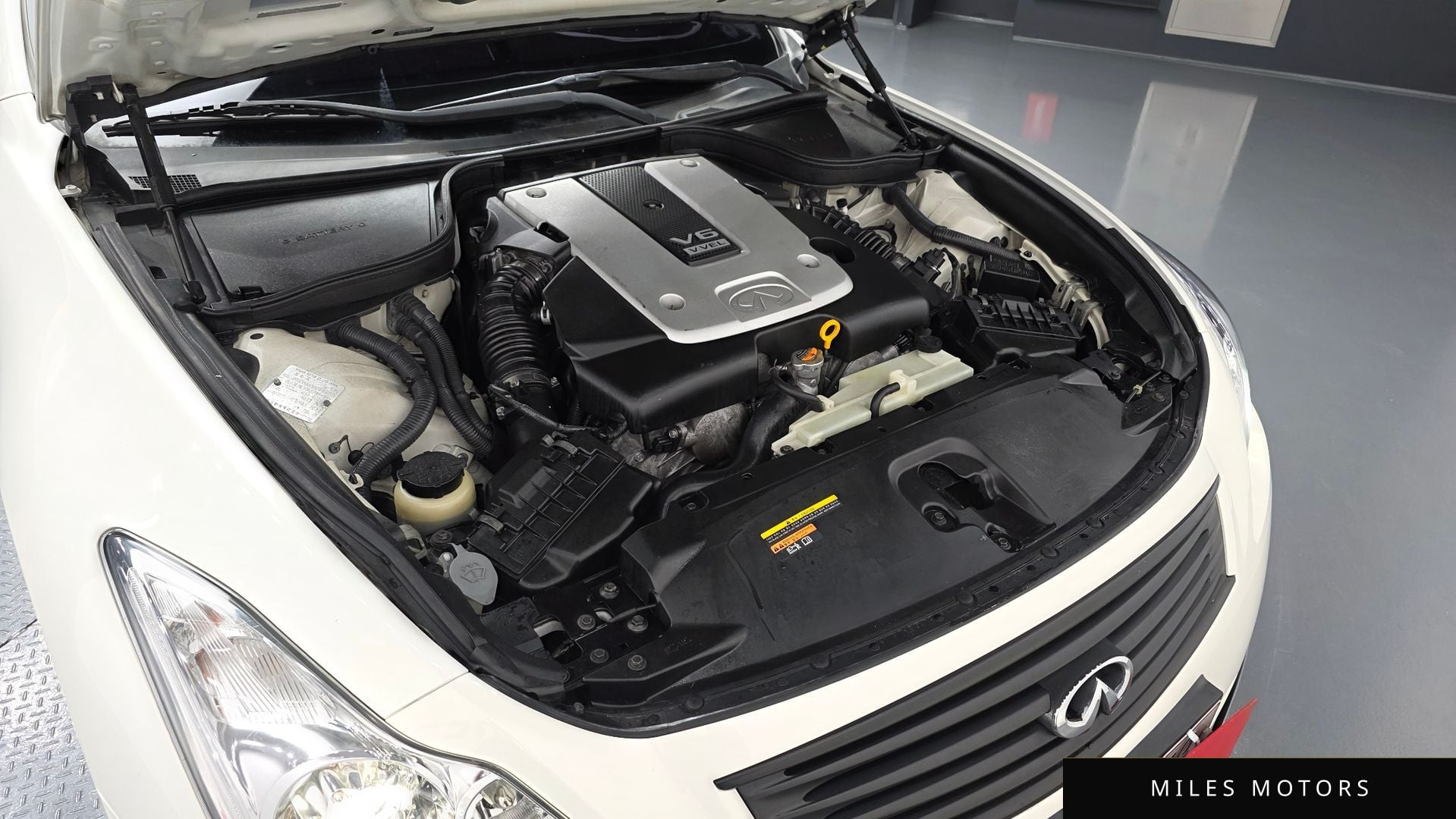 Infiniti G37 2010 — миниатюра 6