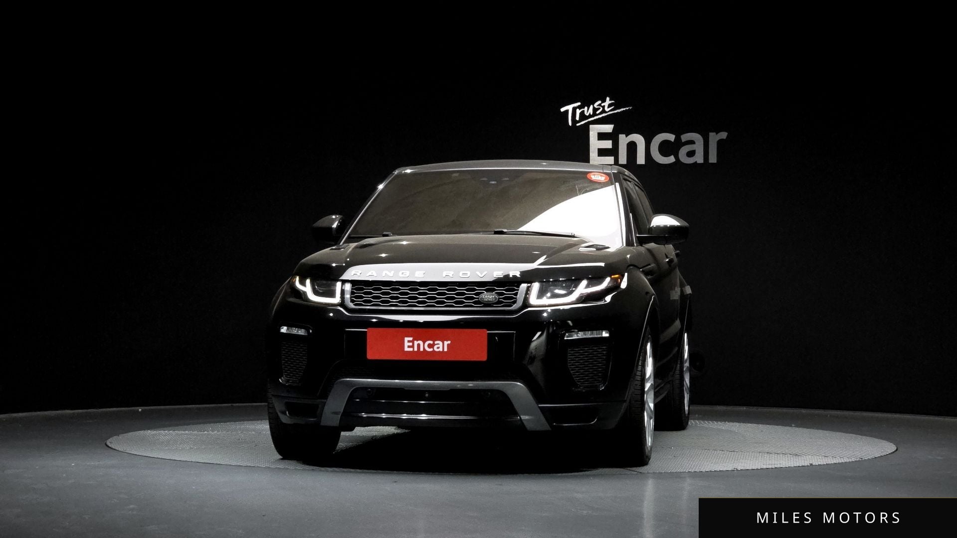 Land Rover Range Rover Evoque 2018 — миниатюра 3