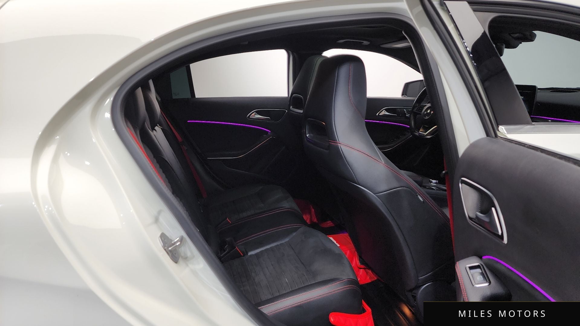 Mercedes-Benz A-클래스 W176 2018 — миниатюра 12