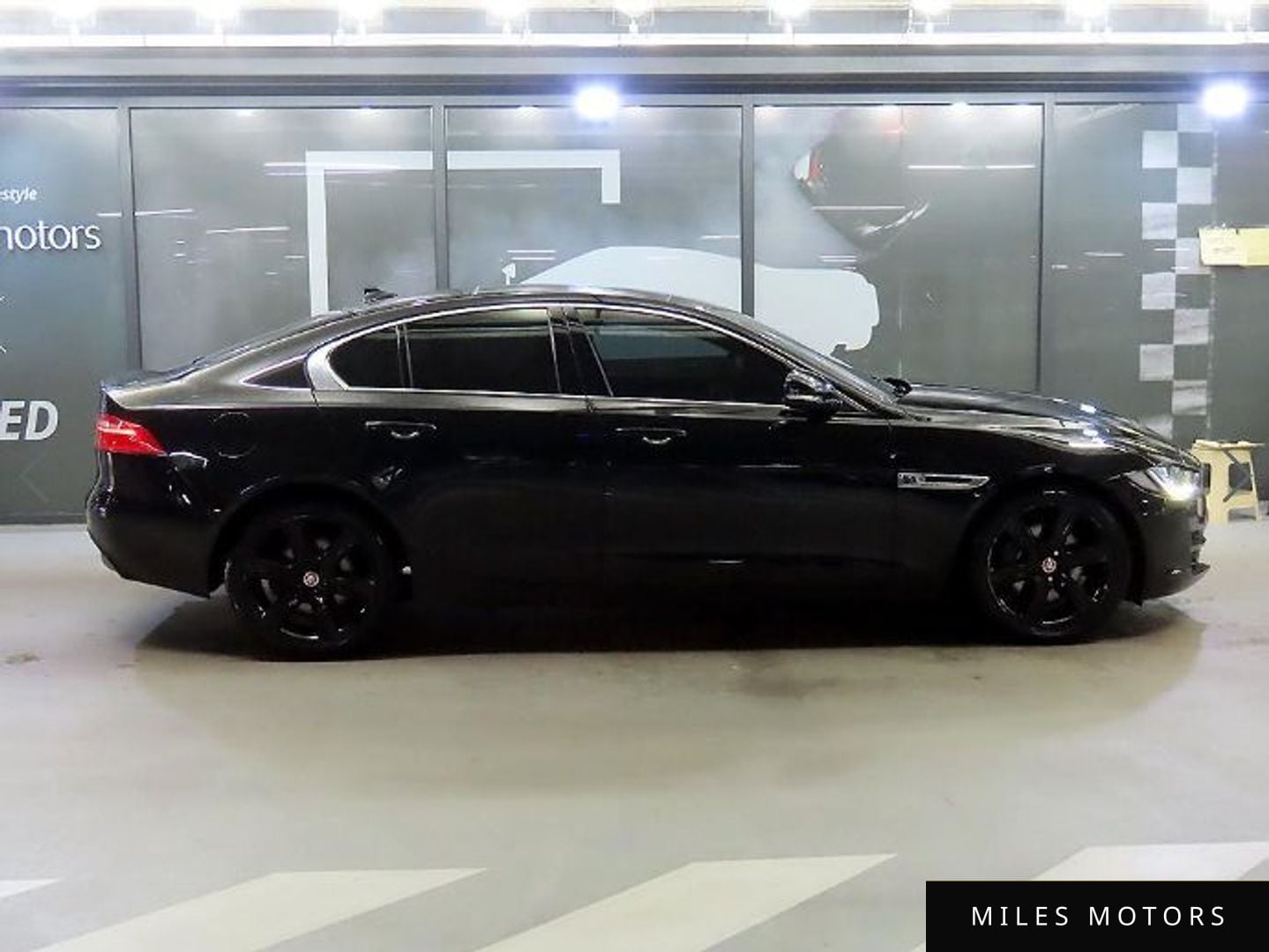 Jaguar XE 2016 — миниатюра 3
