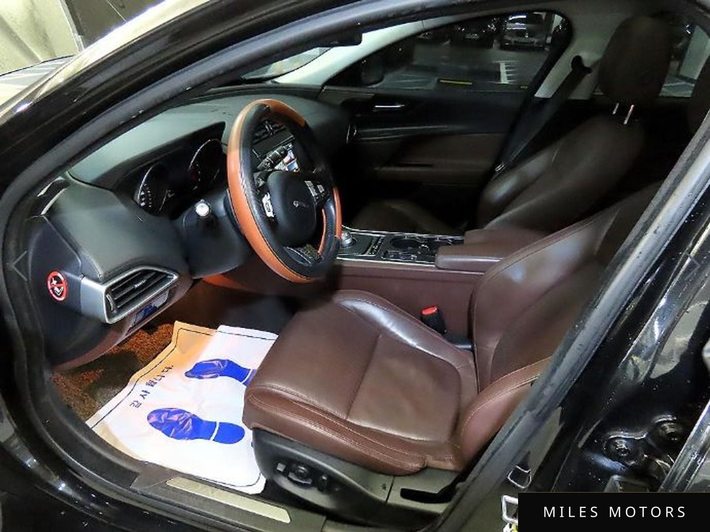 Jaguar XE 2016 — миниатюра 6