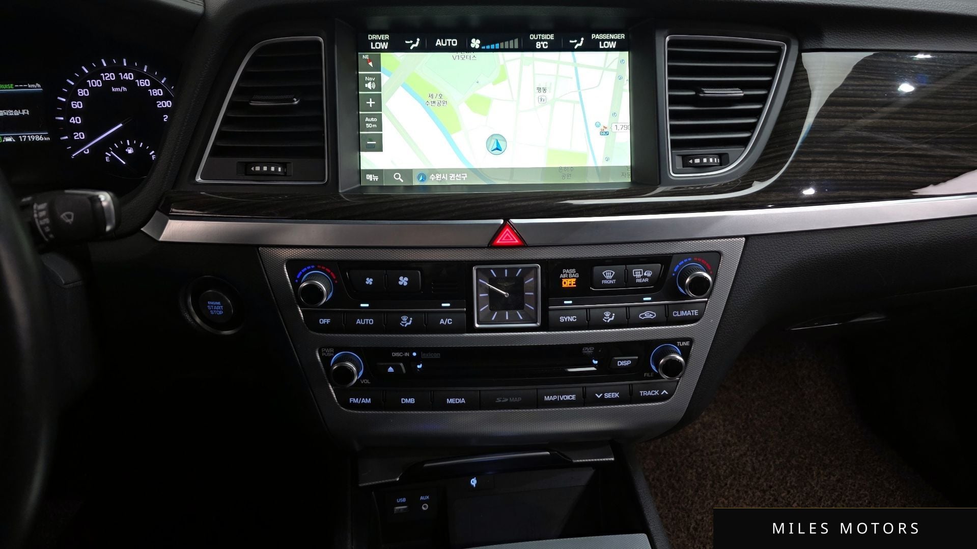 Genesis G80 2017 — миниатюра 15