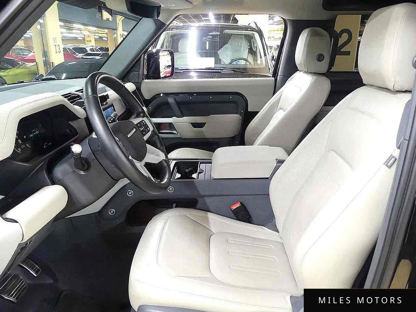 Land Rover Defender 2022 — миниатюра 4