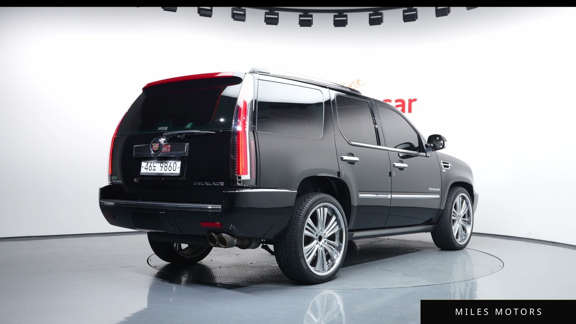 Cadillac Escalade 2011 — миниатюра 2