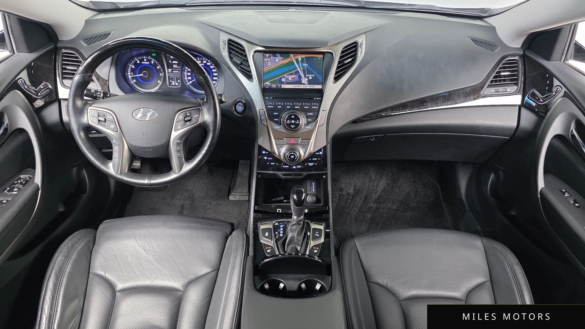 Hyundai Grandeur 2012 — миниатюра 7