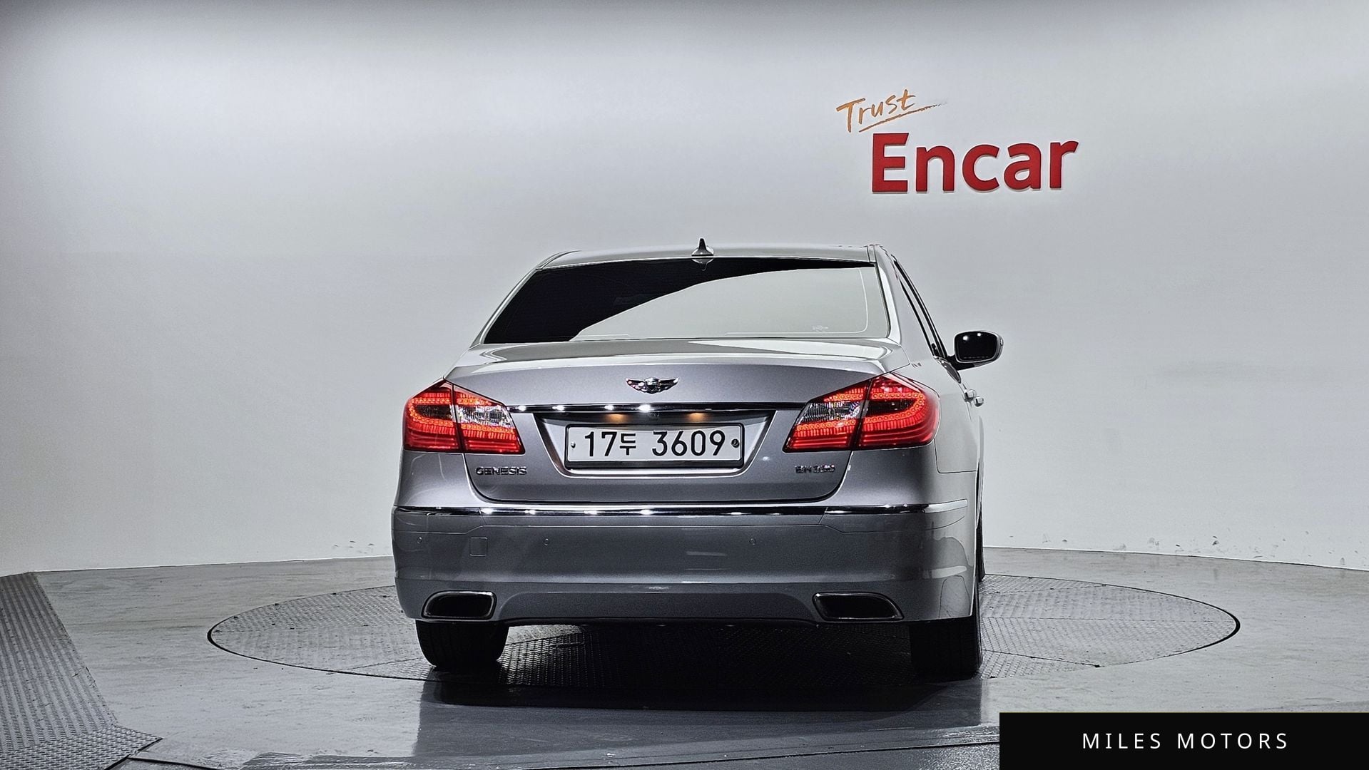 Hyundai Genesis 2013 — миниатюра 4