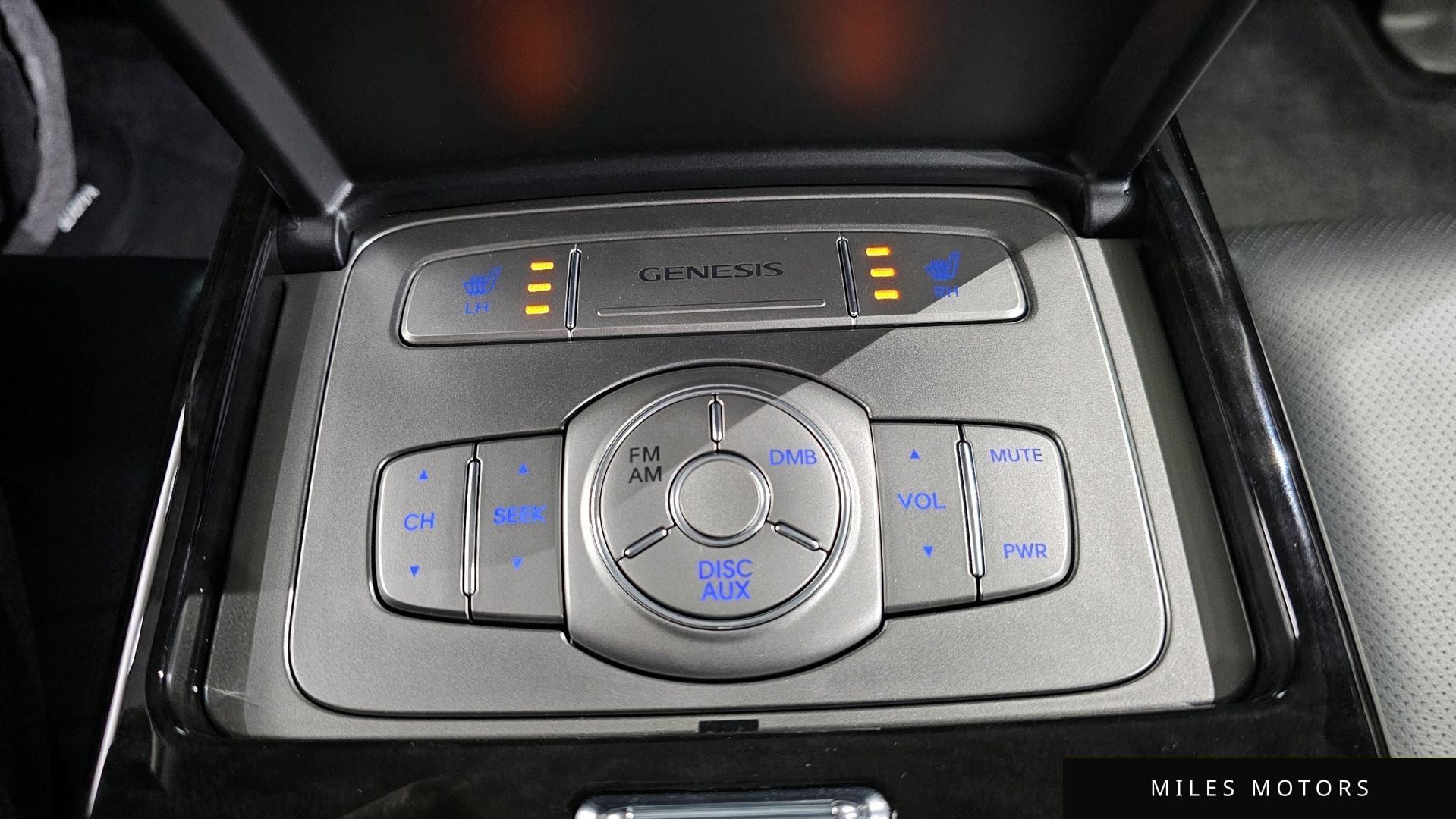 Hyundai Genesis 2013 — миниатюра 20