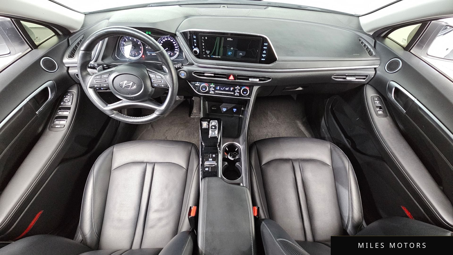 Hyundai Sonata 2023 — миниатюра 7