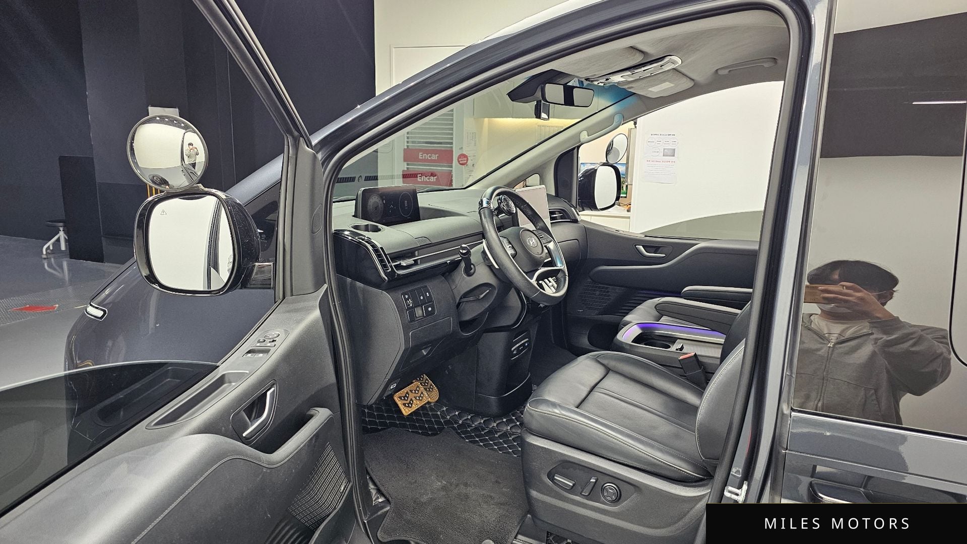 Hyundai Staria 2022 — миниатюра 11