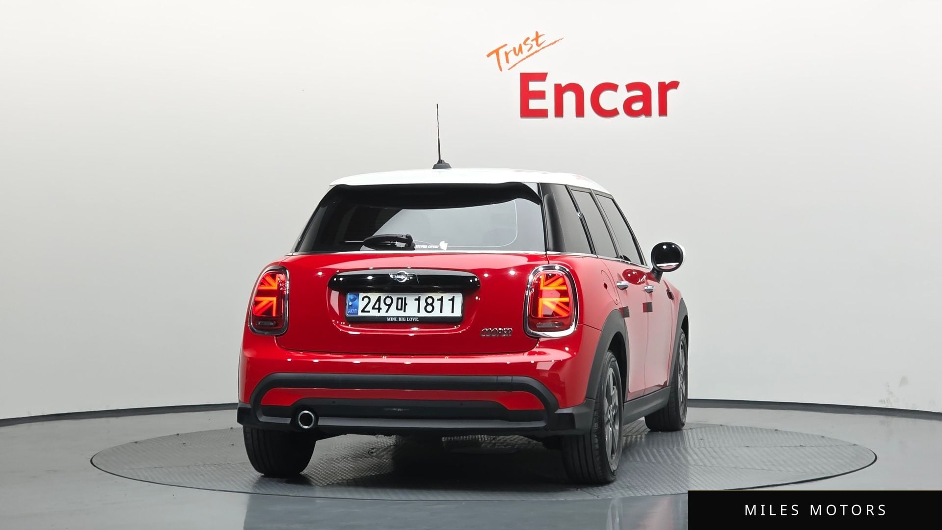 MINI Cooper 2023 — миниатюра 4