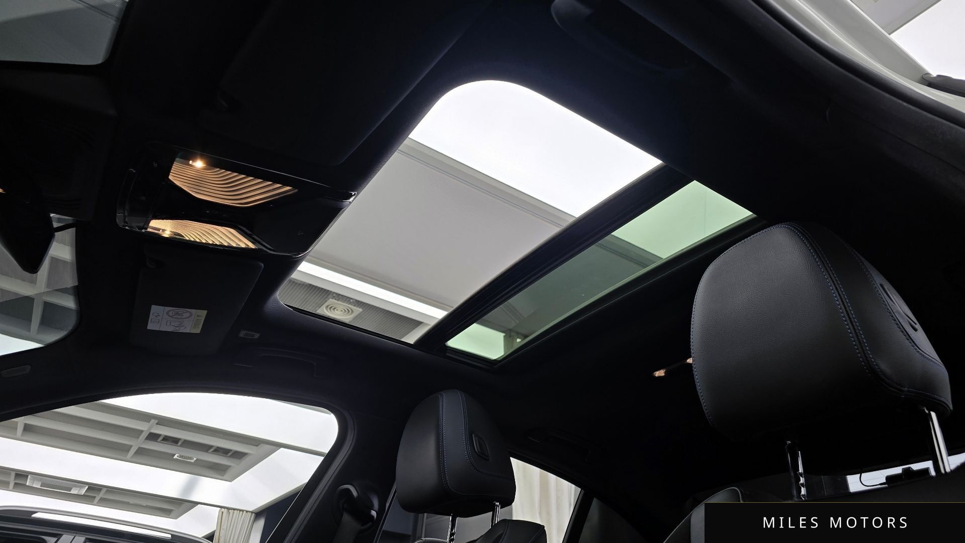 BMW 3시리즈 (G20) 2021 — миниатюра 19