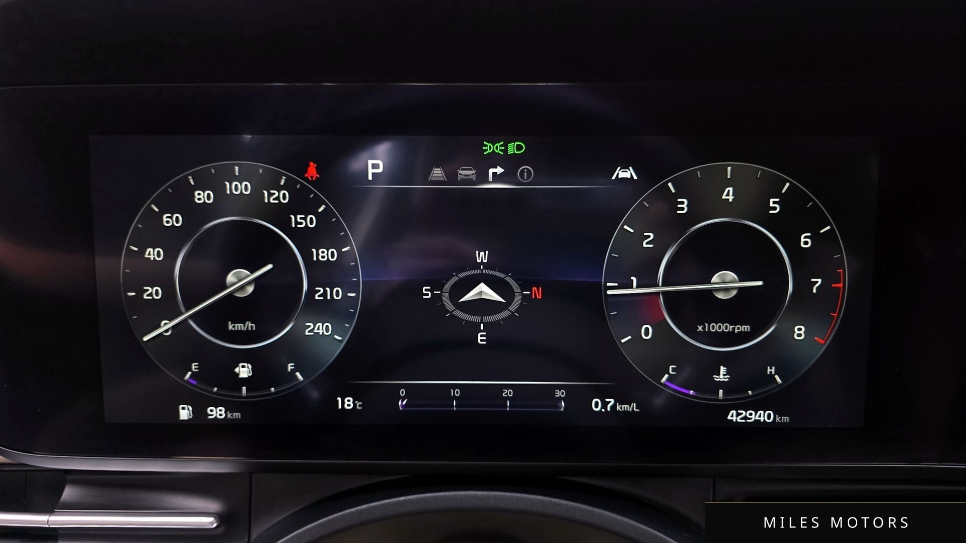 Kia Carnival 2021 — миниатюра 8