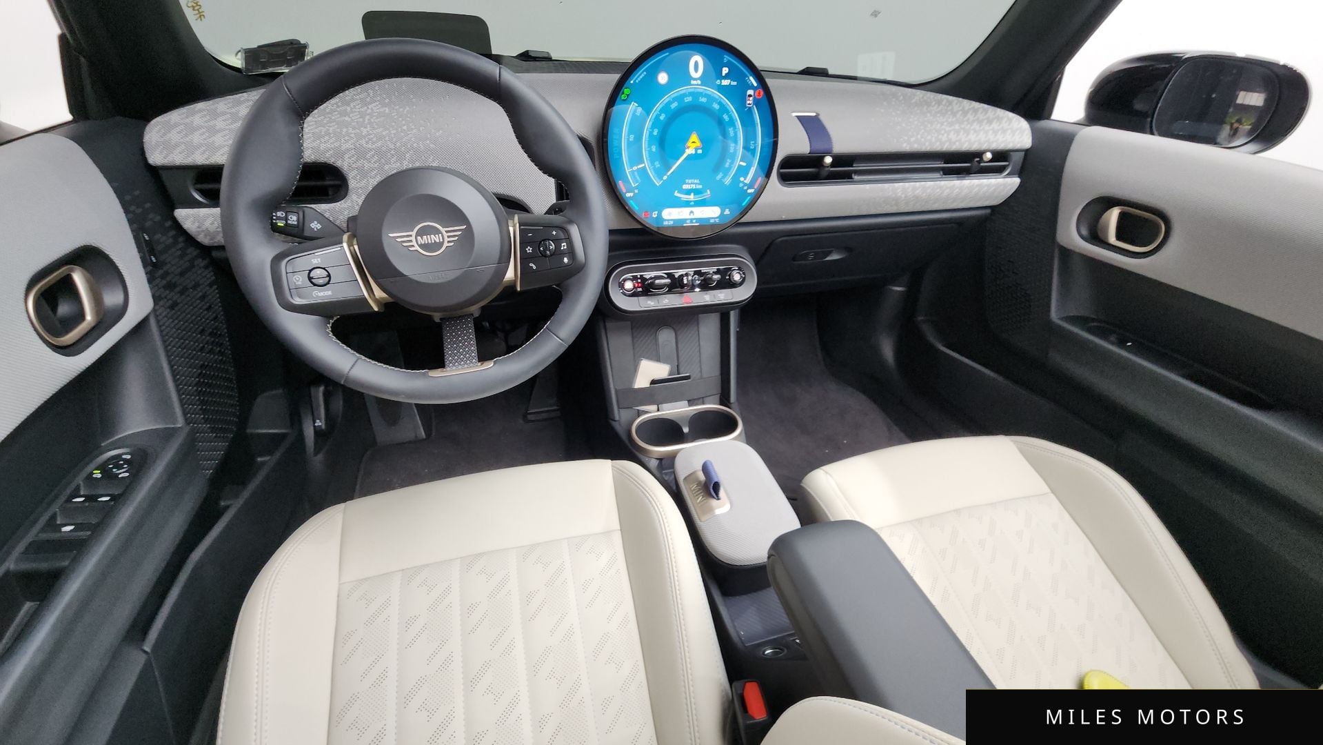 MINI Cooper Convertible 2025 — миниатюра 7