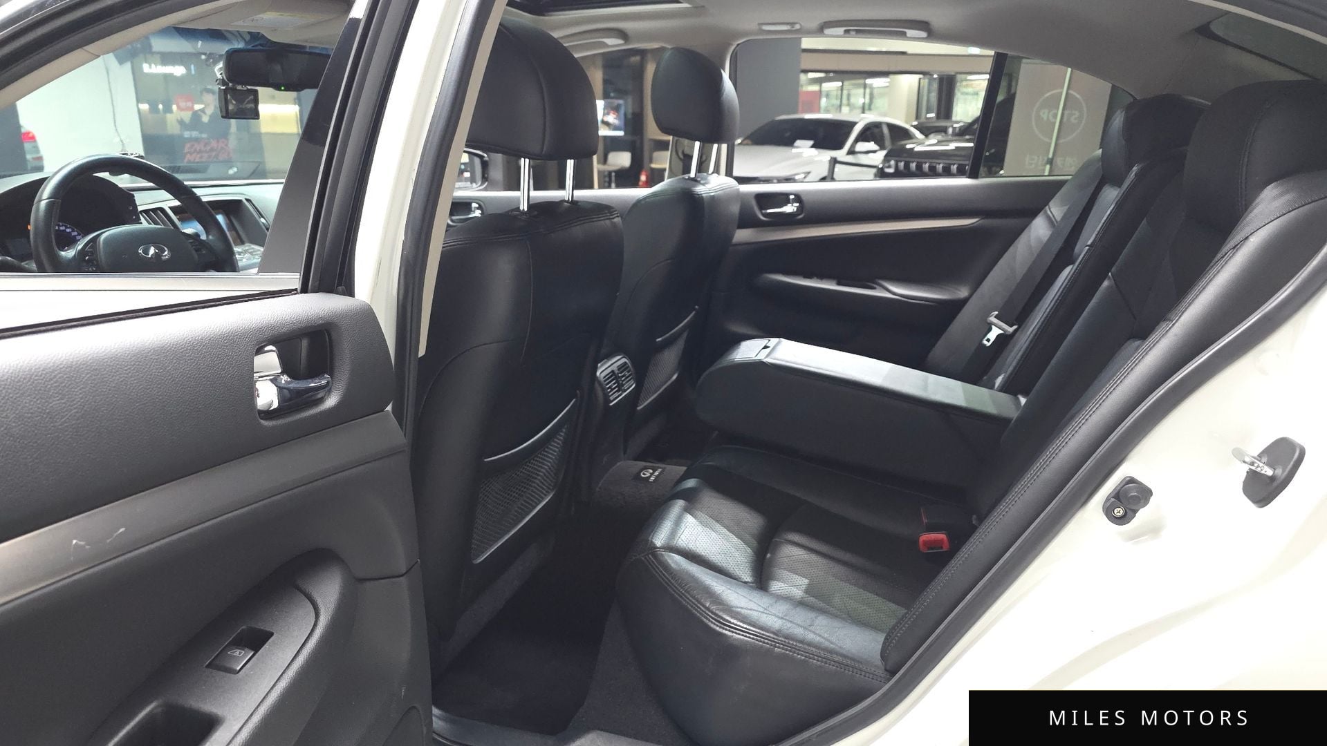 Infiniti G25 2011 — миниатюра 12