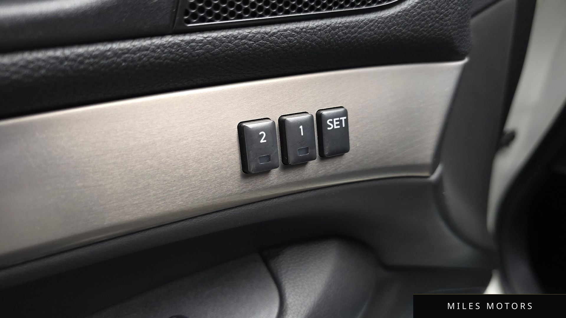 Infiniti G25 2011 — миниатюра 18
