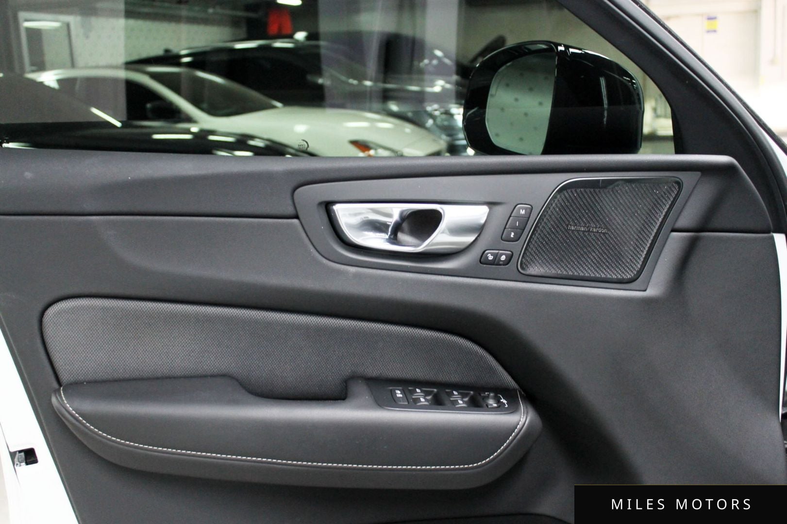 Volvo XC60 2021 — миниатюра 7