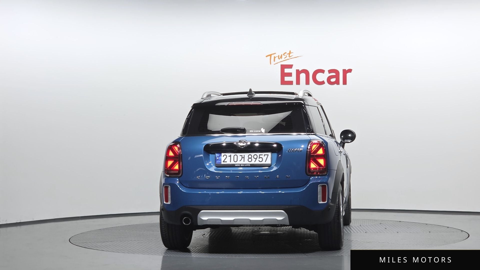 MINI 쿠퍼 컨트리맨 2023 — миниатюра 4
