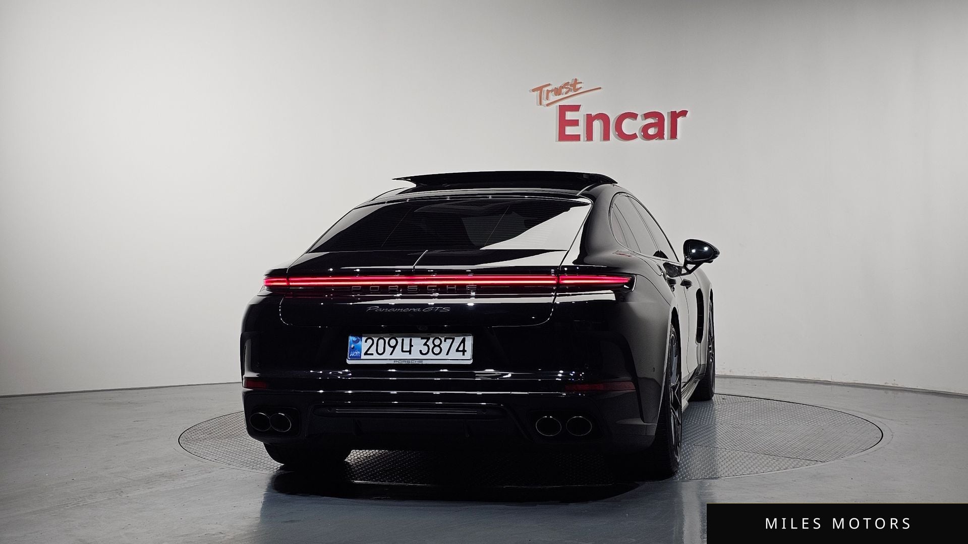 Porsche Panamera 2025 — миниатюра 4