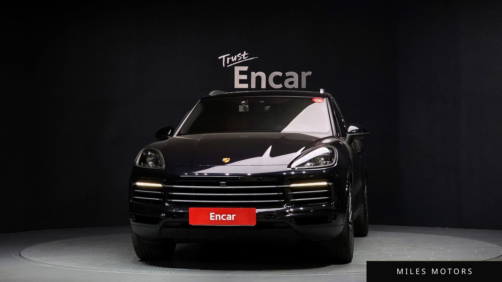 Porsche Cayenne 2021 — миниатюра 3