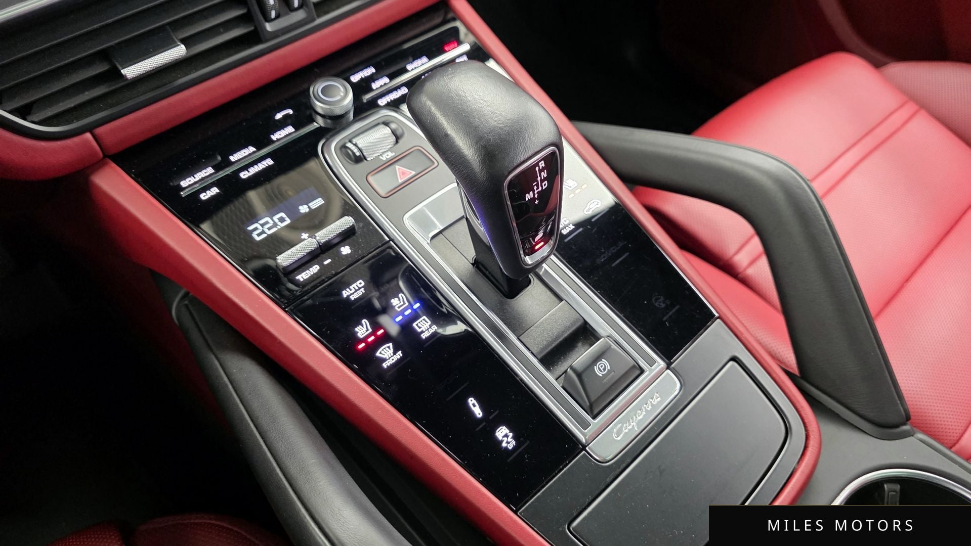 Porsche Cayenne 2021 — миниатюра 9